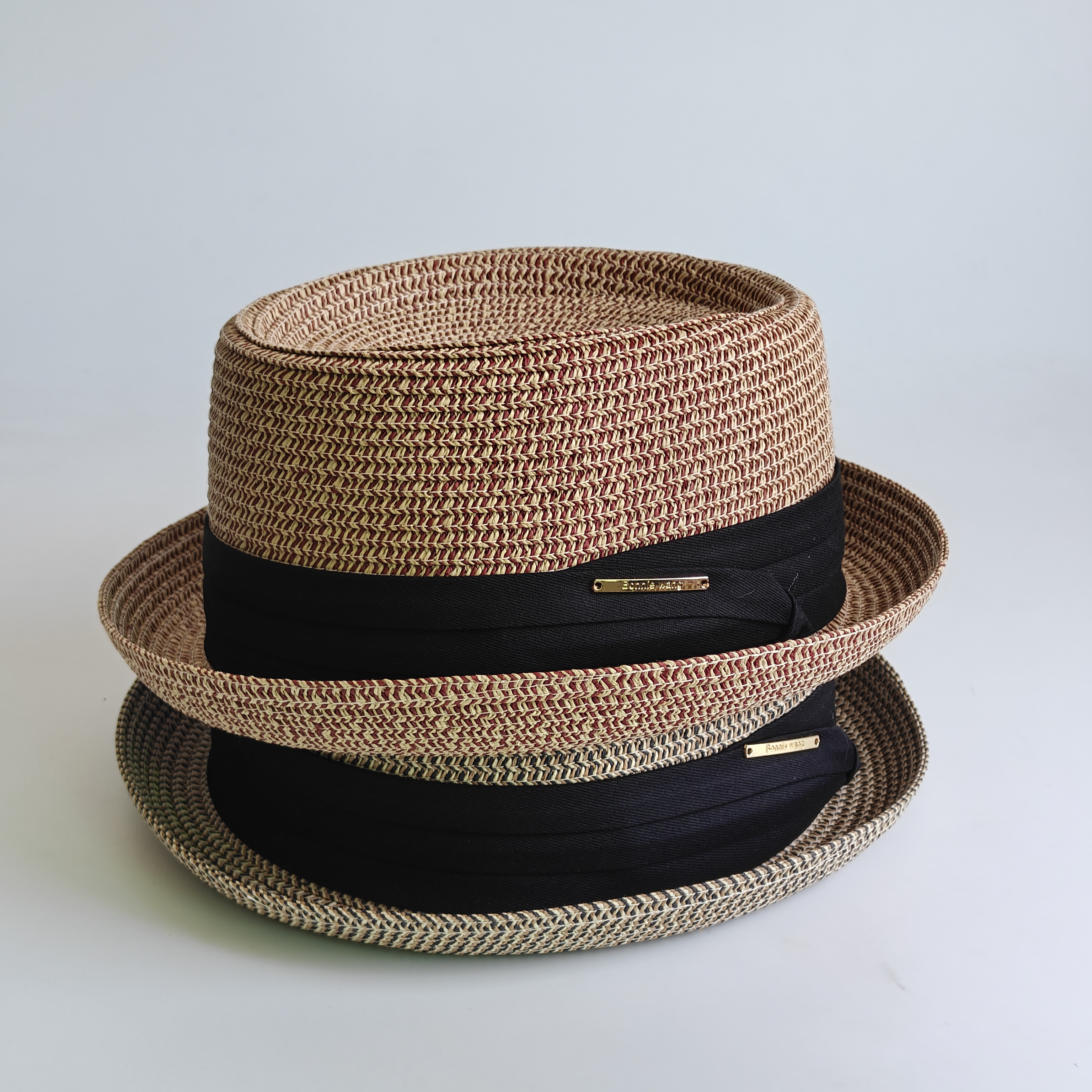 Classic Vintage British porkpi - огляд і ціна Bucket Hat Straw