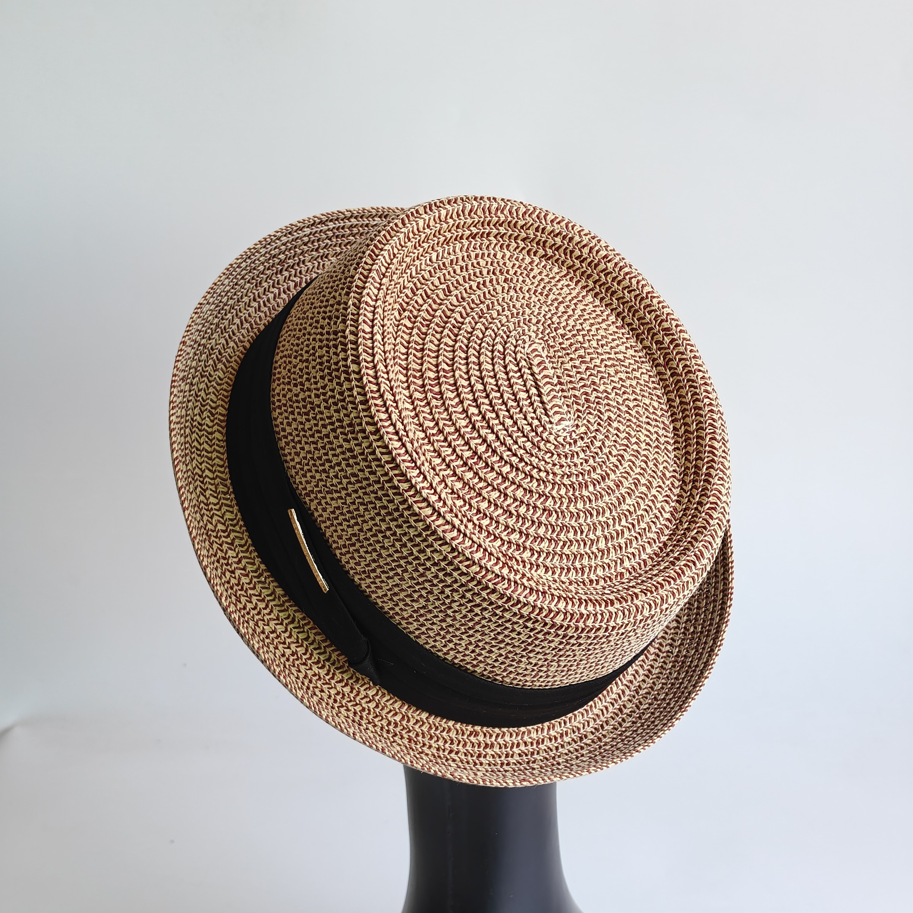Classic Vintage British porkpi - огляд і ціна Bucket Hat Straw
